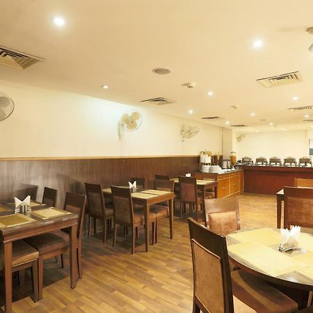 ניו דלהי Hotel Arch Plaza - Near Yashobhoomi Convention Centre Dwarka מראה חיצוני תמונה