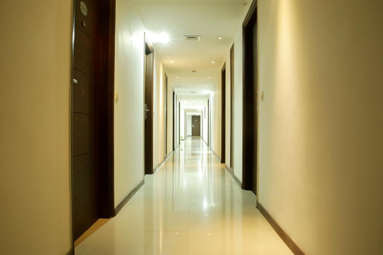ניו דלהי Hotel Arch Plaza - Near Yashobhoomi Convention Centre Dwarka מראה חיצוני תמונה
